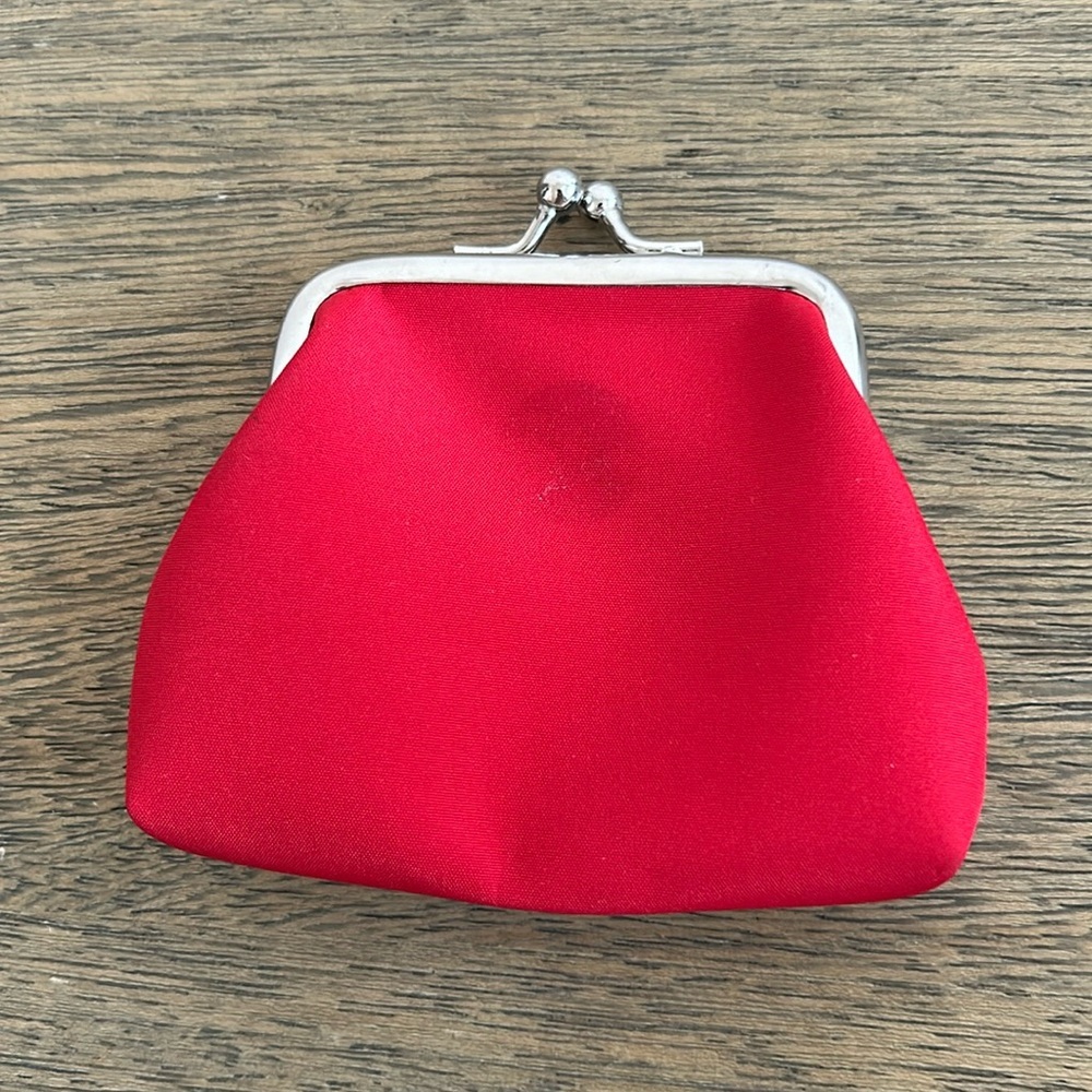 Vintage Petite Nylon Coin Purse.